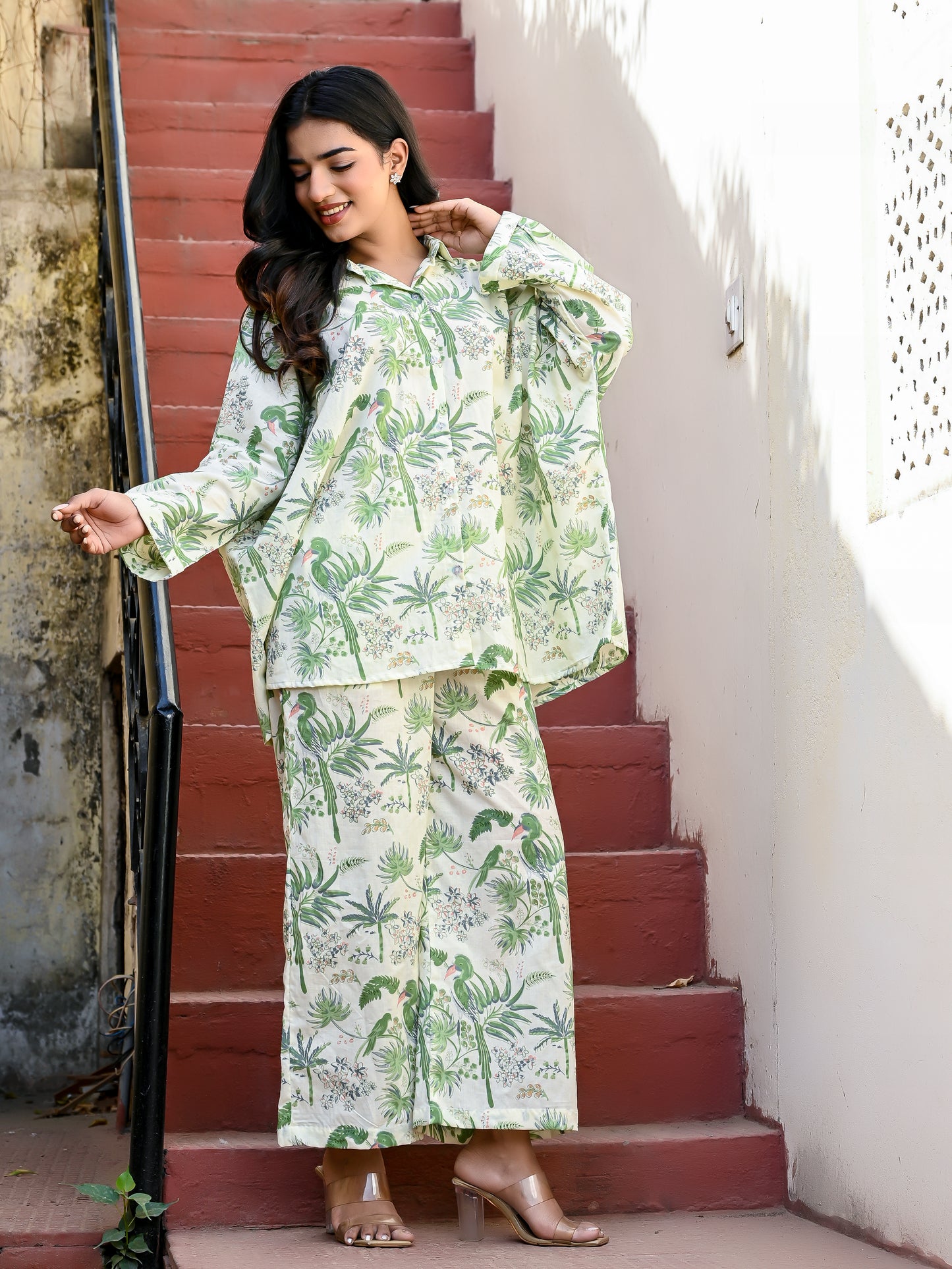 Island Escape Free-size shirt
