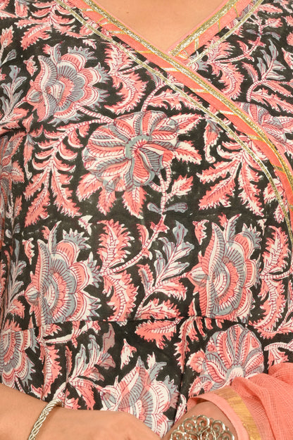 Black And Peach Kalamkari Anarkali Hand-Block Cotton suit (Set of 3)